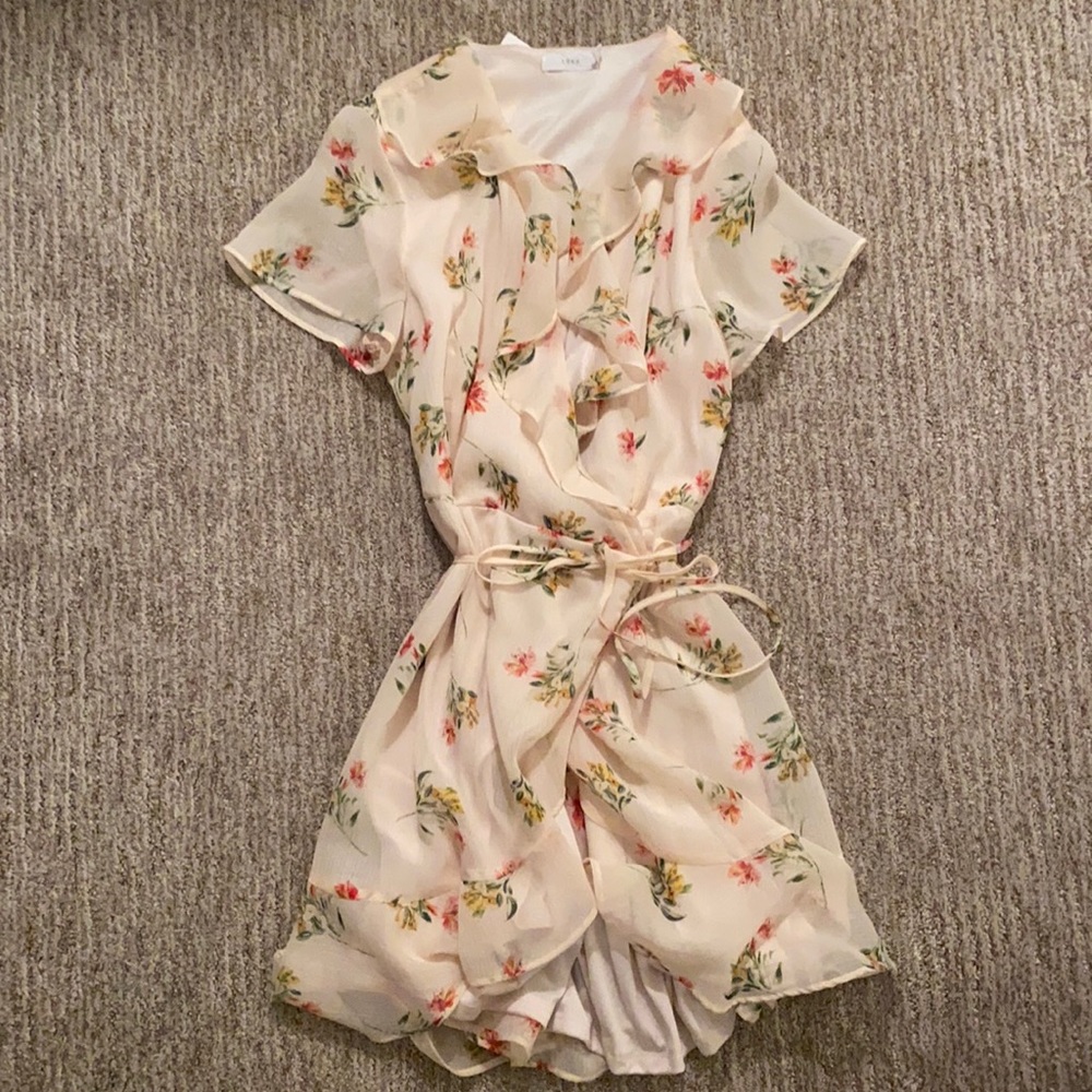 Lush women’s floral wrap dress